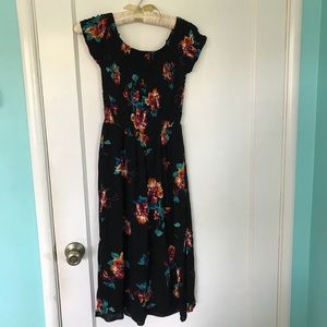 Off the shoulder floral midi dress